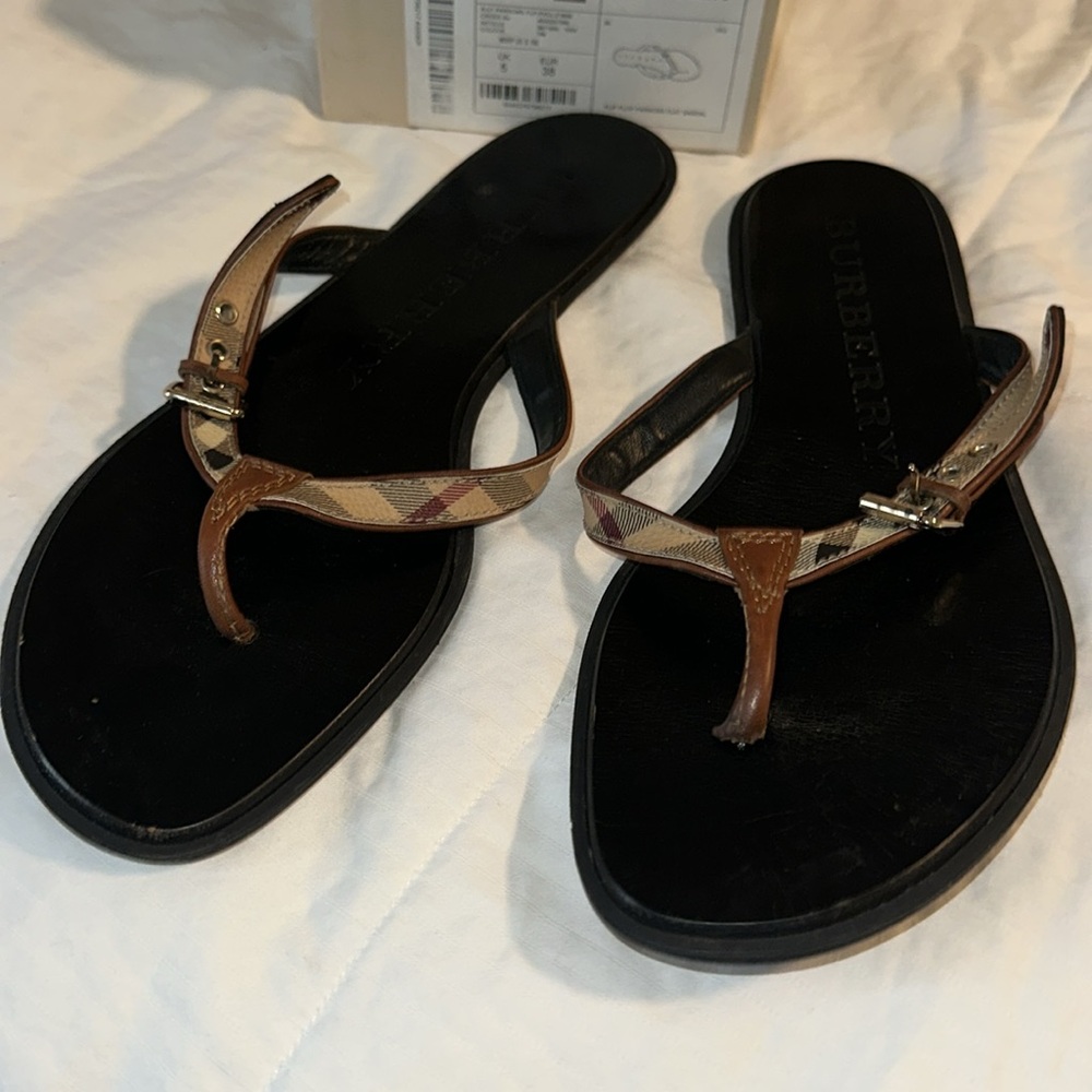 Burberry Black and Brown Sandals Classic Design - Picture 4 of 4